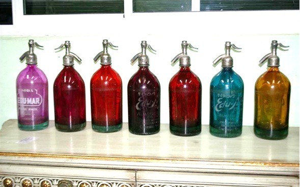 Sifones Antiguos Con Pico De Plomo De Colores