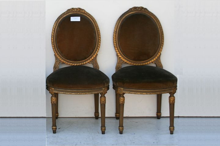 Par De Sillas Estilo Frances Luis XVI Medallon