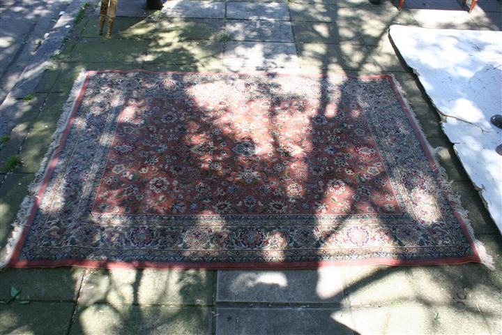 Alfombra De Lana Tejida Antigua