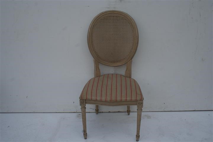 Silla Estilo Frances Luis Xvi Medallon Con Esterilla