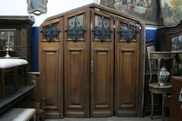 ANTIGUO PORTON DE MADERA DE 4 HOJAS