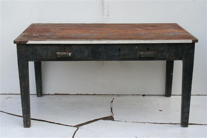 Mesa Rustica De Patas Patinadas Con Cajon