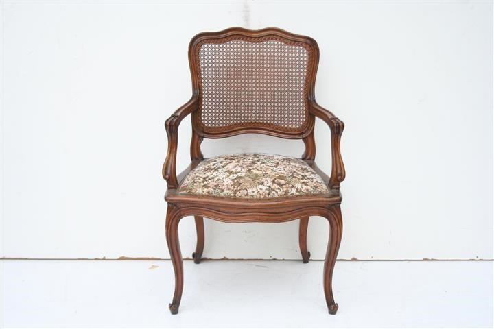 Sillon Estilo Frances Luis Xv Con Esterilla