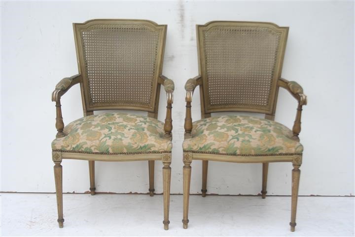 Par De Sillones Estilo Frances Luis Xvi De Cabecera Comedor