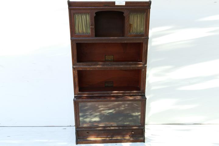 BIBLIOTECA THOMPSON ANTIGUA