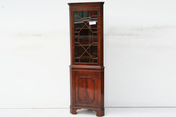 Cristalero Vitrina Esquinero Estilo Ingles