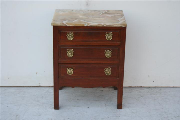 Petit Mueble De 3 Cajones Con Tapa De Mármol