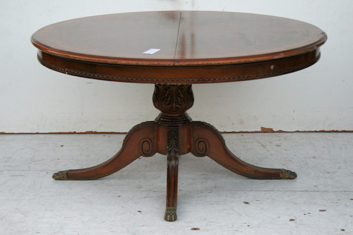 Mesa De Comedor Estilo Frances Tallada