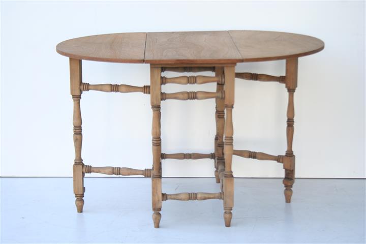 Mesa De Madera Plegable Con Alas Lavada