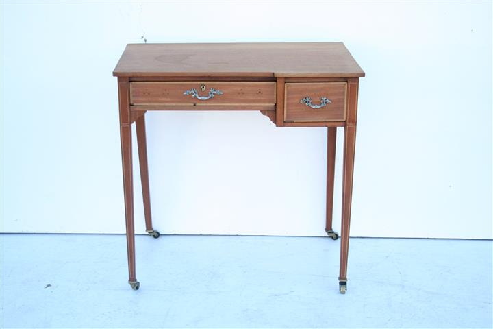 Escritorio Estilo Ingles Adams De 2 Cajones lavado a nuevo