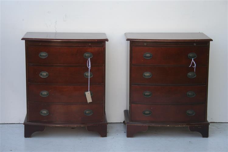 Par De Petit Comodas De Estilo 4 Cajones