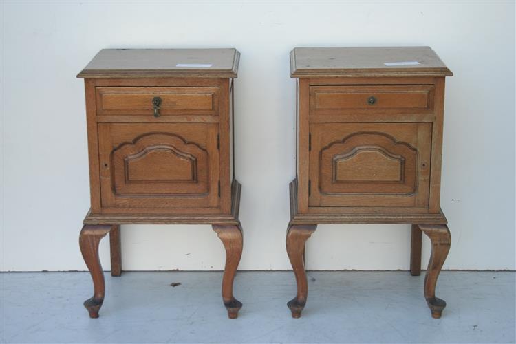 Par De Mesas De Luz Estilo Ingles Reina Ana lavadas