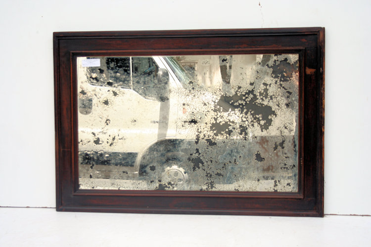 ESPEJO RECTANGULAR CON MARCO DE MADERA