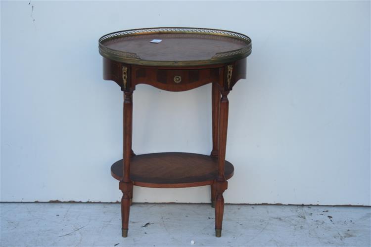 MESA DOBLE PLANO ESTILO FRANCES CON BARANDA DE BRONCE