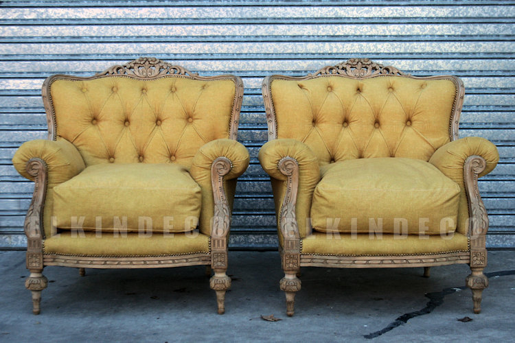 Par de sillones estilo francés lavados a nuevo y retapizados