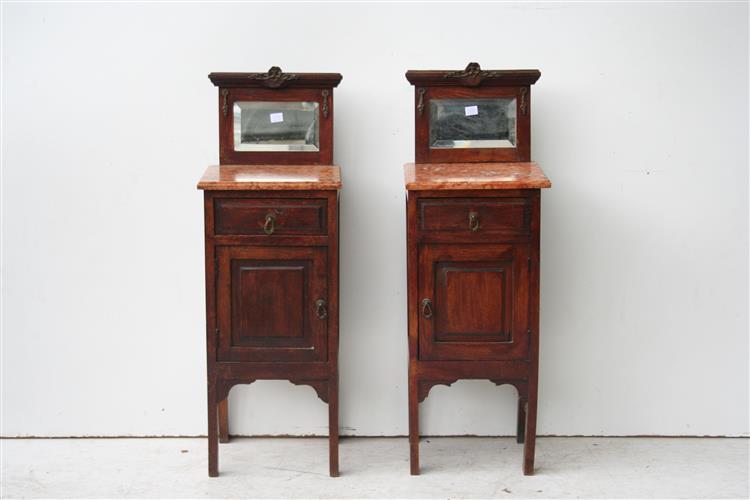 Par De Mesas De Luz De Roble Con Mármol Y Espejo