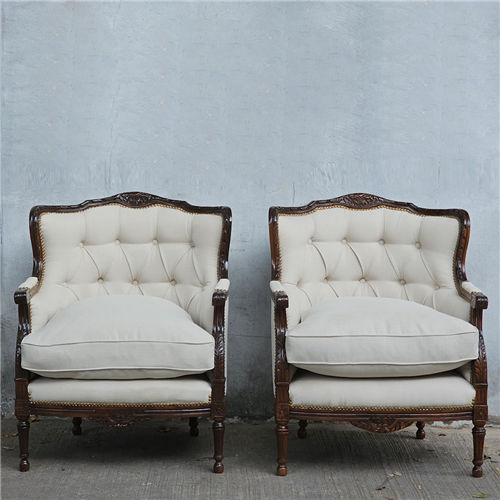PAR DE SILLONES ESTILO FRANCES EN LINO