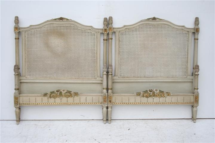 Par De Camas Estilo Frances Luis XVI Patinadas