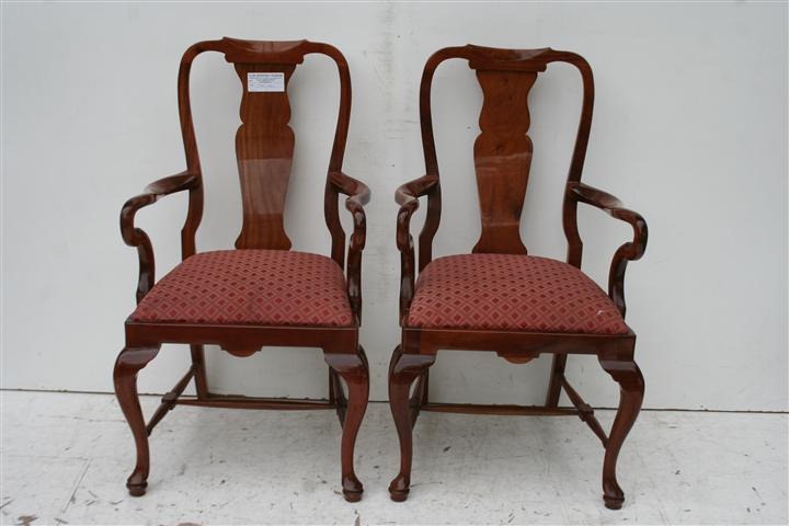 Par De Sillones Estilo Ingles Reina Ana
