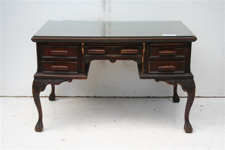 Escritorio Estilo Chippendale Antiguo