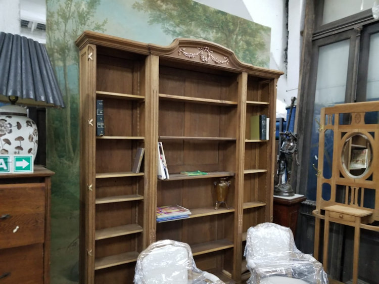 Biblioteca Estante de roble imperio con broncería